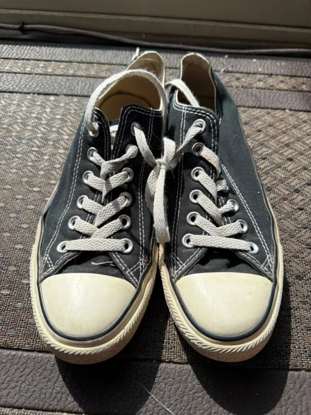 Converse Black Canvas Low-Top Sneakers Shoes Code M9166 Size US Men 6 Women 8